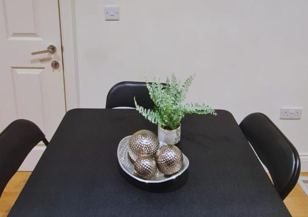 Modern 2 Bedroom Apartment In Peckham لندن المظهر الخارجي الصورة
